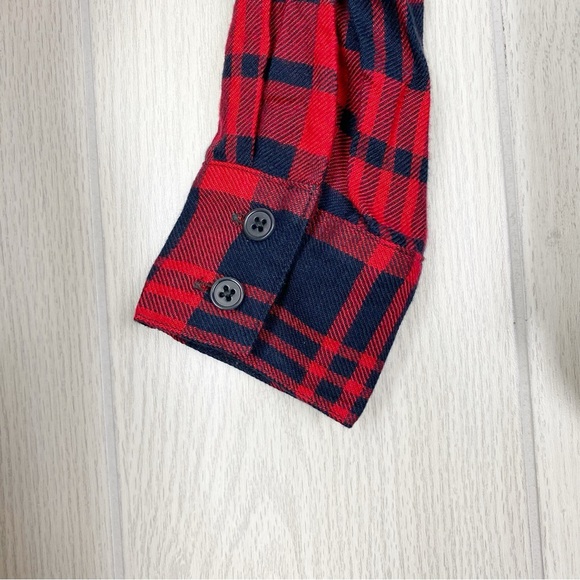 Cabi | Lodge Ruffle Red & Black Plaid Button Down Shirt Size XS - Picture 14 of 14